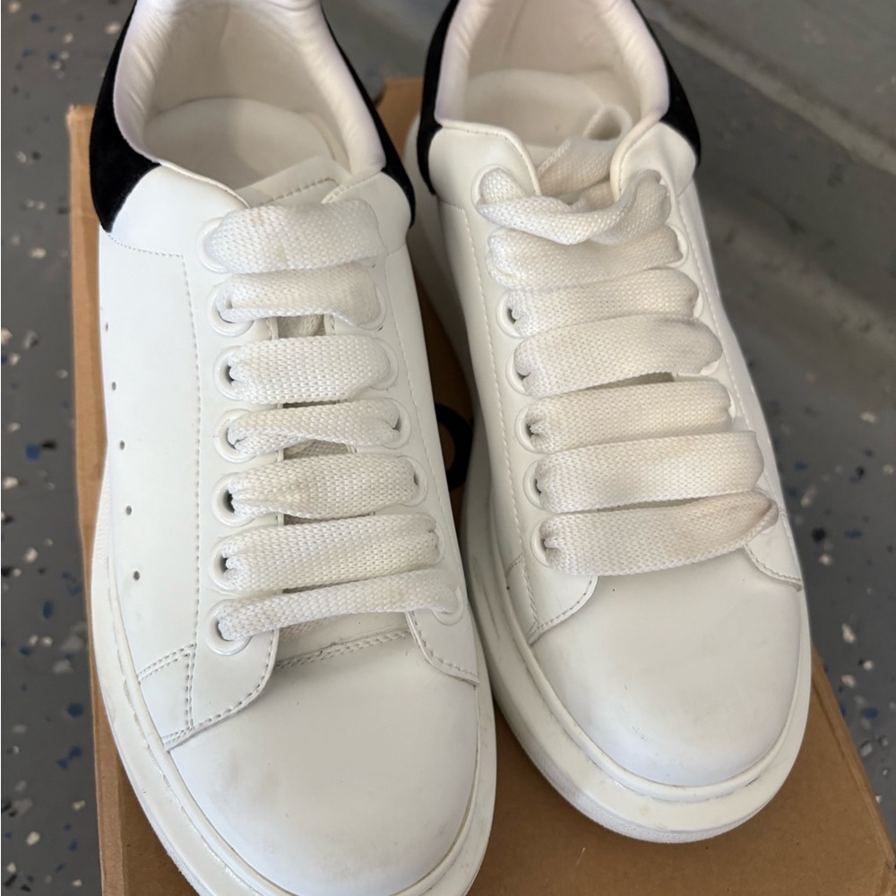 Alexander McQueen White Sneakers with Black Heel